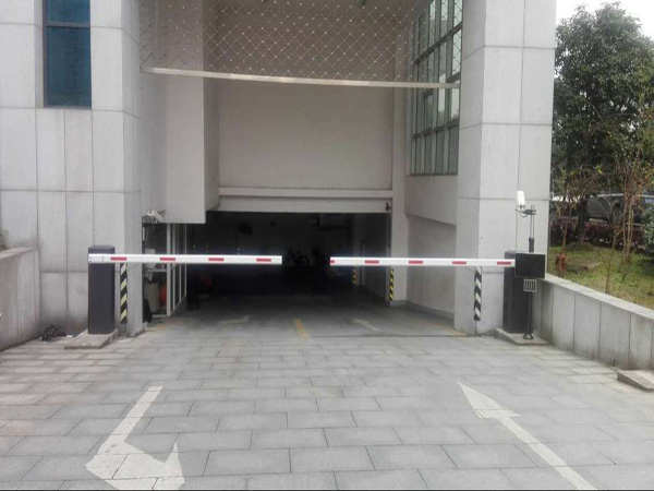 長沙市人防辦車牌識別系統